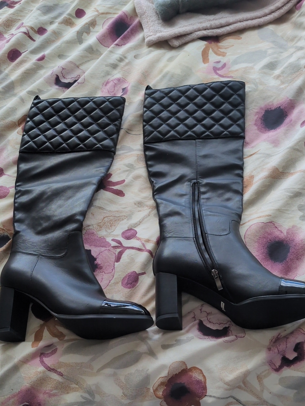 New, Never Worn Black Quilted Shaft Block Heel Women's Boots